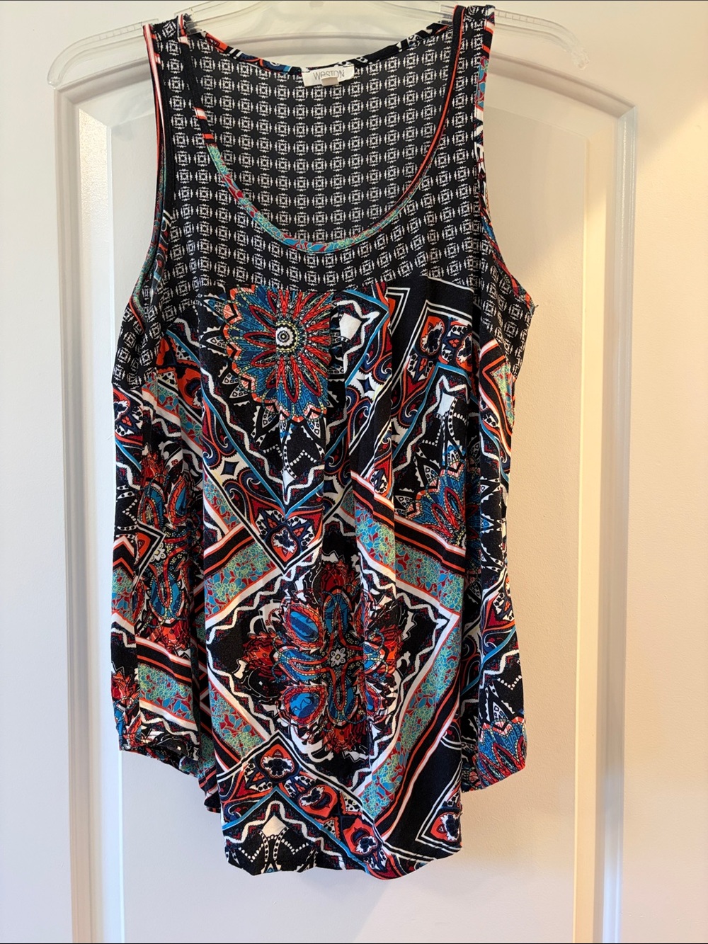 Weston Wear Black Multicolor Medallion Print Tank
